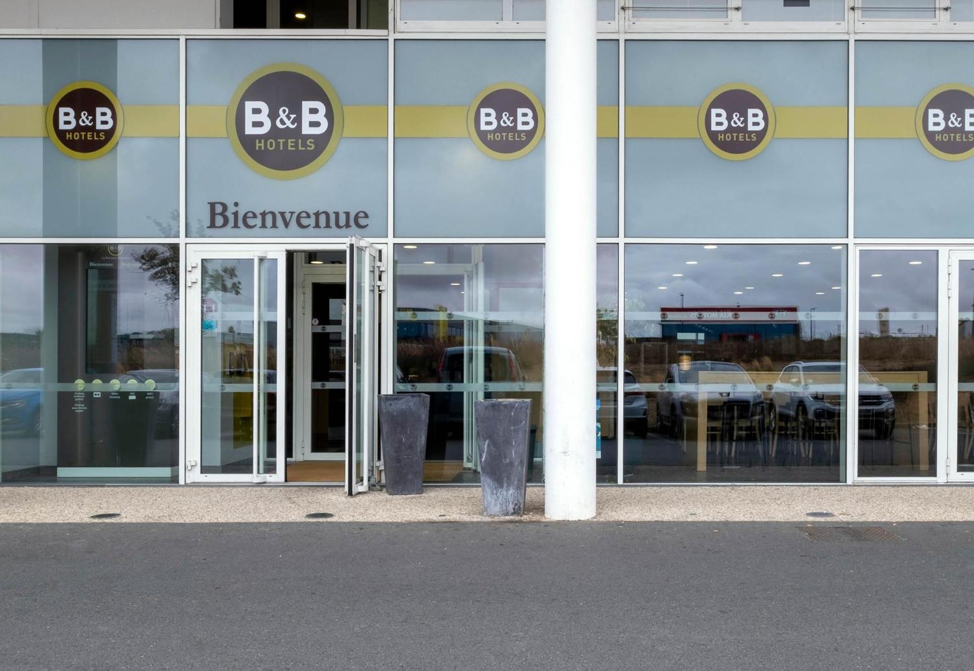 B&B Hotel La Rochelle Beaulieu Пюильборо Экстерьер фото
