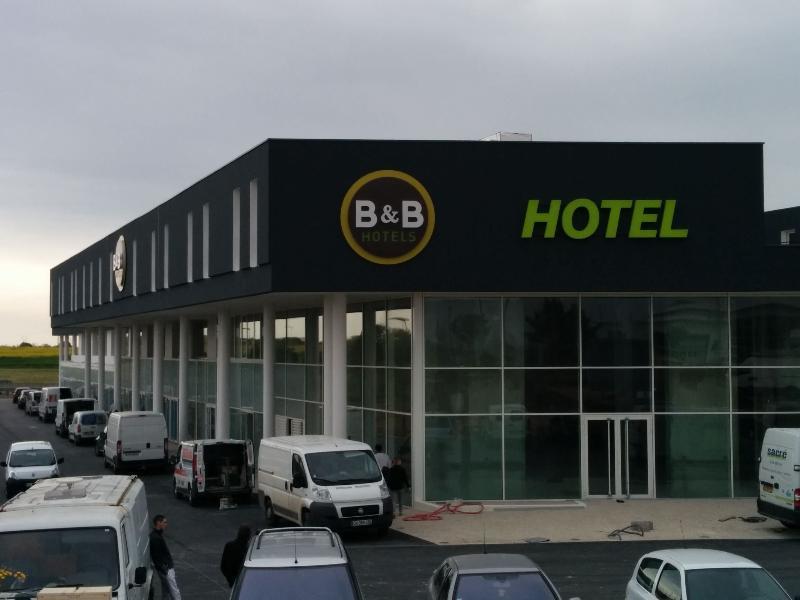 B&B Hotel La Rochelle Beaulieu Пюильборо Экстерьер фото